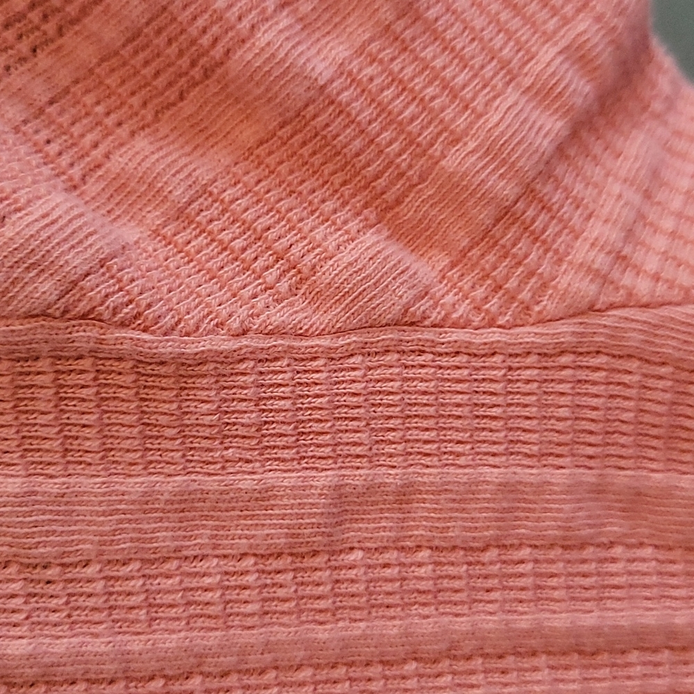 Cropped textured tee - Picture 3 of 3